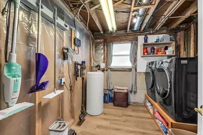 128 S 1000 E, Layton, UT 84041 - Photo 23