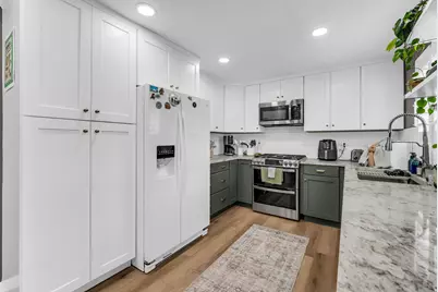 128 S 1000 E, Layton, UT 84041 - Photo 11