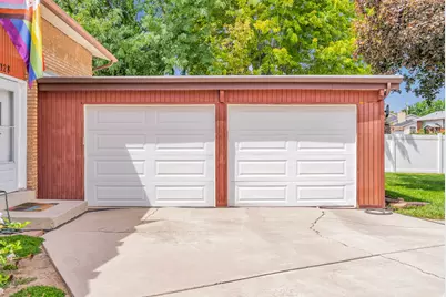 128 S 1000 E, Layton, UT 84041 - Photo 33