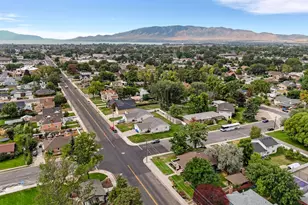 517 N Center St, Lehi, UT 84043 - Photo 37