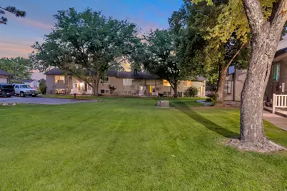 18 W La Vista Dr, West Jordan, UT 84088 - Photo 23