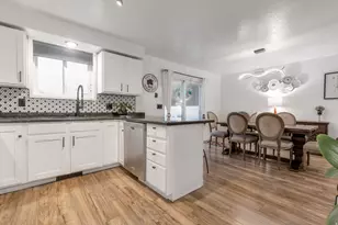 18 W La Vista Dr, West Jordan, UT 84088 - Photo 5