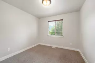 2284 E Rio Grande Dr S, Spanish Fork, UT 84660 - Photo 11