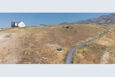 145 S 1050 E, Hyde Park, UT 84318 - Photo 17