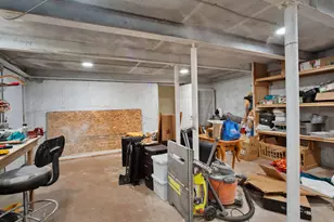 2415 E Campus Dr, Cottonwood Heights, UT 84121 - Photo 35