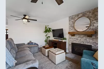 2415 E Campus Dr, Cottonwood Heights, UT 84121 - Photo 11
