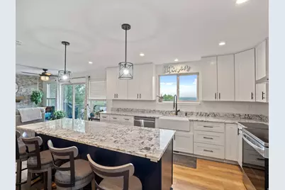2415 E Campus Dr, Cottonwood Heights, UT 84121 - Photo 7