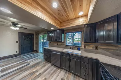 2569 N 700 E, North Ogden, UT 84414 - Photo 27
