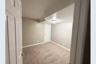 8932 S 5170 W, West Jordan, UT 84081 - Photo 29