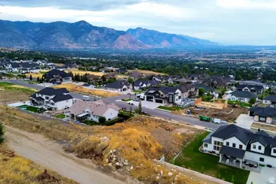 1186 W Caribou Ct #91, Pleasant View, UT 84414 - Photo 7