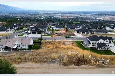 1186 W Caribou Ct #91, Pleasant View, UT 84414 - Photo 5
