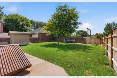 52 S 300 E, Nephi, UT 84648 - Photo 21