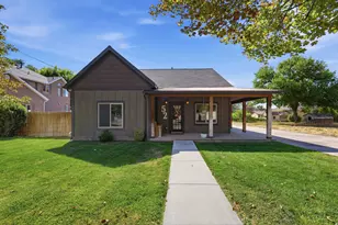 52 S 300 E, Nephi, UT 84648 - Photo 3
