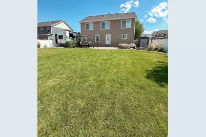 3498 W Oak Crest Dr S, Lehi, UT 84043 - Photo 3