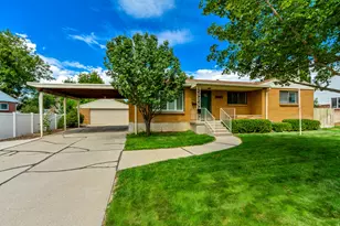 2067 E Sahara Dr, Holladay, UT 84124 - Photo 1