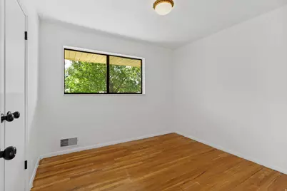 2067 E Sahara Dr, Holladay, UT 84124 - Photo 15
