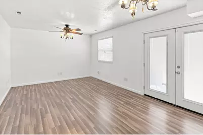 538 W 375 N, Clearfield, UT 84015 - Photo 25