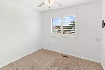538 W 375 N, Clearfield, UT 84015 - Photo 19