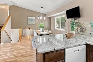 538 W 375 N, Clearfield, UT 84015 - Photo 13