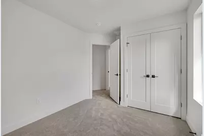 7613 S 300 E, Sandy, UT 84047 - Photo 21