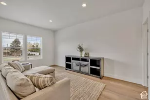 7613 S 300 E, Sandy, UT 84047 - Photo 9