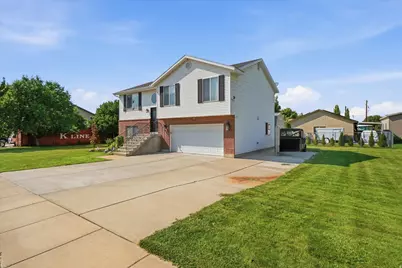 2514 W 2250 N, Clinton, UT 84015 - Photo 3