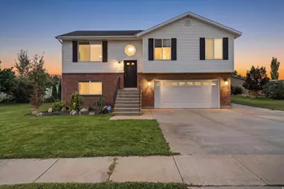 2514 W 2250 N, Clinton, UT 84015 - Photo 1