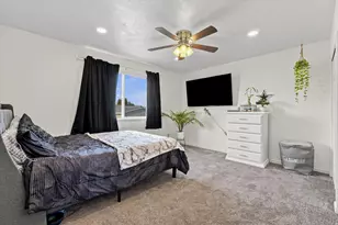 2514 W 2250 N, Clinton, UT 84015 - Photo 17