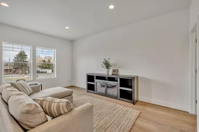 350 E 7635 S, Sandy, UT 84047 - Photo 9