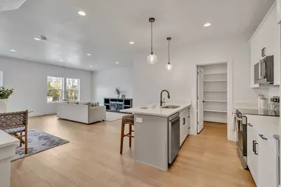 350 E 7635 S, Sandy, UT 84047 - Photo 3