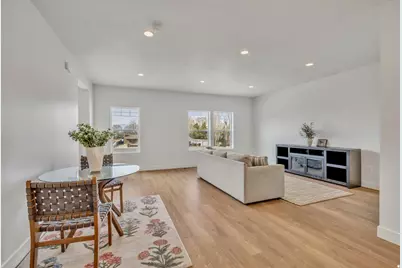 350 E 7635 S, Sandy, UT 84047 - Photo 5