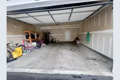 427 S 1580 E, Hyrum, UT 84319 - Photo 17