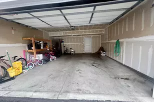 427 S 1580 E, Hyrum, UT 84319 - Photo 17