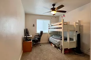 427 S 1580 E, Hyrum, UT 84319 - Photo 9