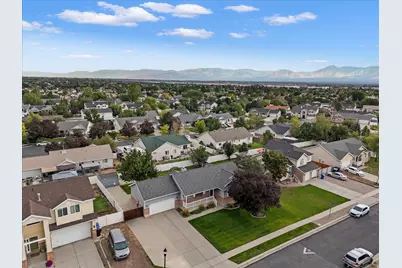 5118 W Old Creek Rd, West Jordan, UT 84081 - Photo 29