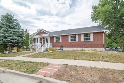 1941 E Gunther Dr, Cottonwood Heights, UT 84121 - Photo 3