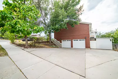 1941 E Gunther Dr, Cottonwood Heights, UT 84121 - Photo 27