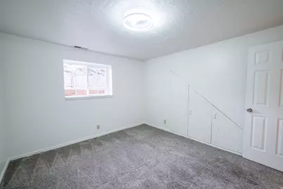 1941 E Gunther Dr, Cottonwood Heights, UT 84121 - Photo 25