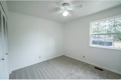 1941 E Gunther Dr, Cottonwood Heights, UT 84121 - Photo 17
