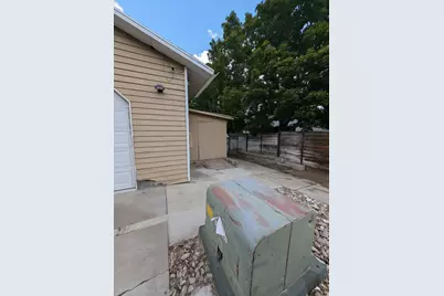 9495 S Loch Awe Dr W, South Jordan, UT 84009 - Photo 51