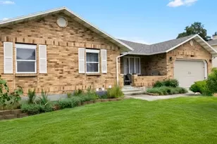 9495 S Loch Awe Dr W, South Jordan, UT 84009 - Photo 3