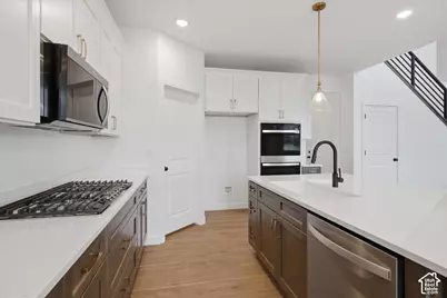 1557 E Livi Ln N #21, Saratoga Springs, UT 84045 - Photo 9