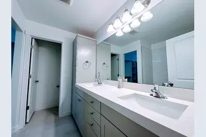625 S Plum Creek Ln, Ogden, UT 84404 - Photo 5