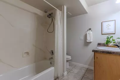 9651 S Wood Vista Cir, South Jordan, UT 84009 - Photo 23
