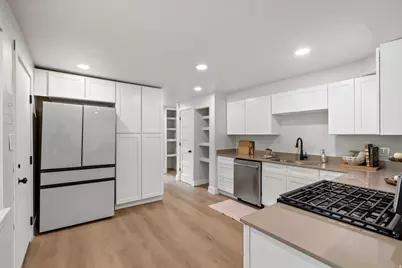 389 W 1425 N, Sunset, UT 84015 - Photo 15