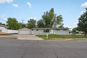 389 W 1425 N, Sunset, UT 84015 - Photo 3