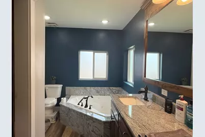 192 N 100 W, Malad City, ID 83252 - Photo 11