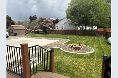 192 N 100 W, Malad City, ID 83252 - Photo 21