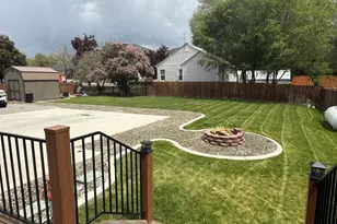 192 N 100 W, Malad City, ID 83252 - Photo 21