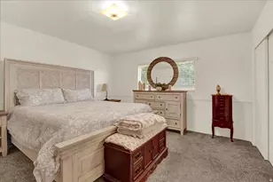 2618 N 1650 E, Layton, UT 84040 - Photo 13